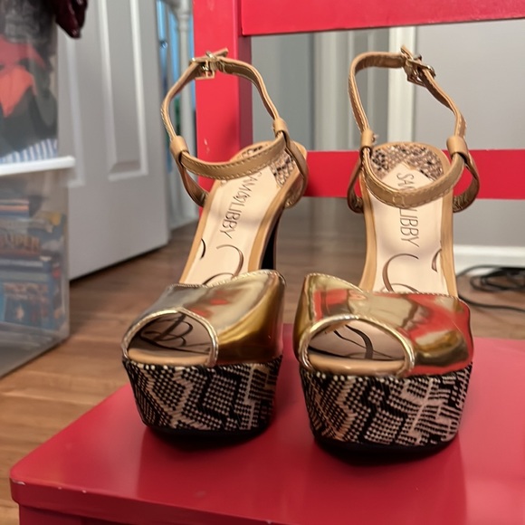 Sam and Libby gold chrome platform high heels geometric EUC - Picture 3 of 3